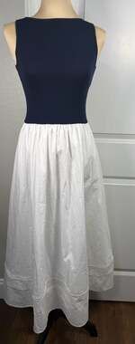 Juliana's Navy Blue and White Sleeveless Contrast Midi Dress Size S